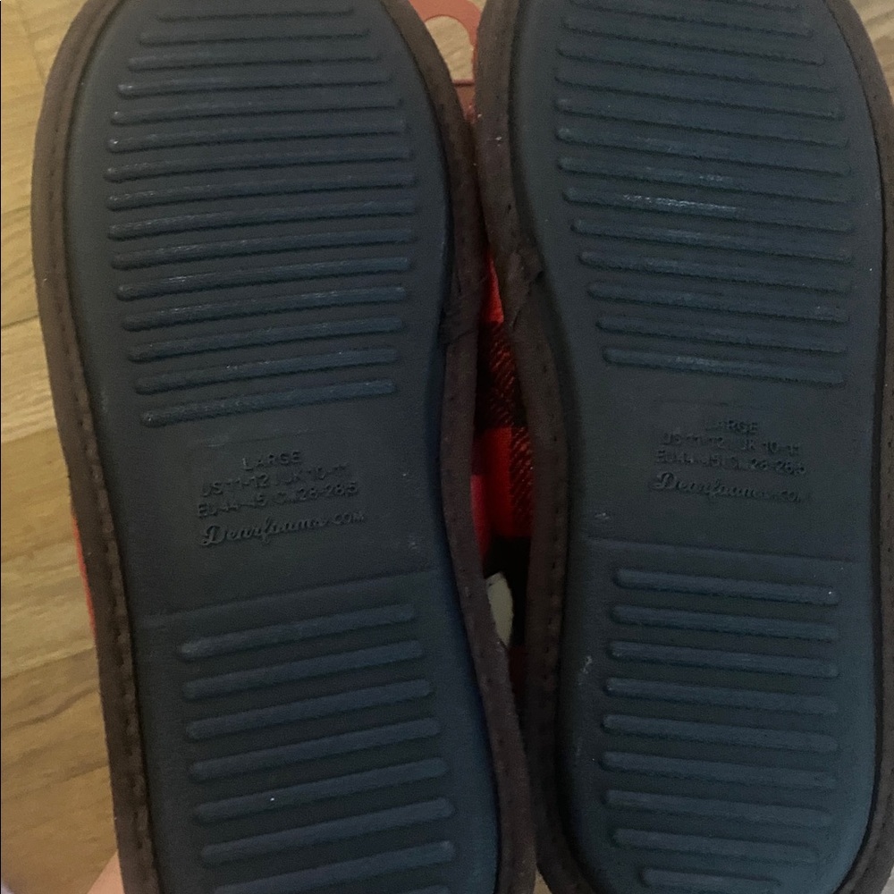 Dearfoams - Picture 5 of 7